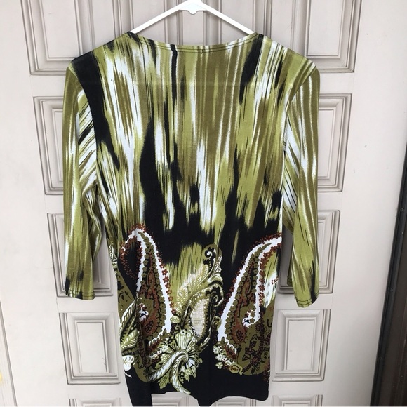 First choice pull over T-shirt, V-neck embellished with pearls and lace green - Picture 2 of 7